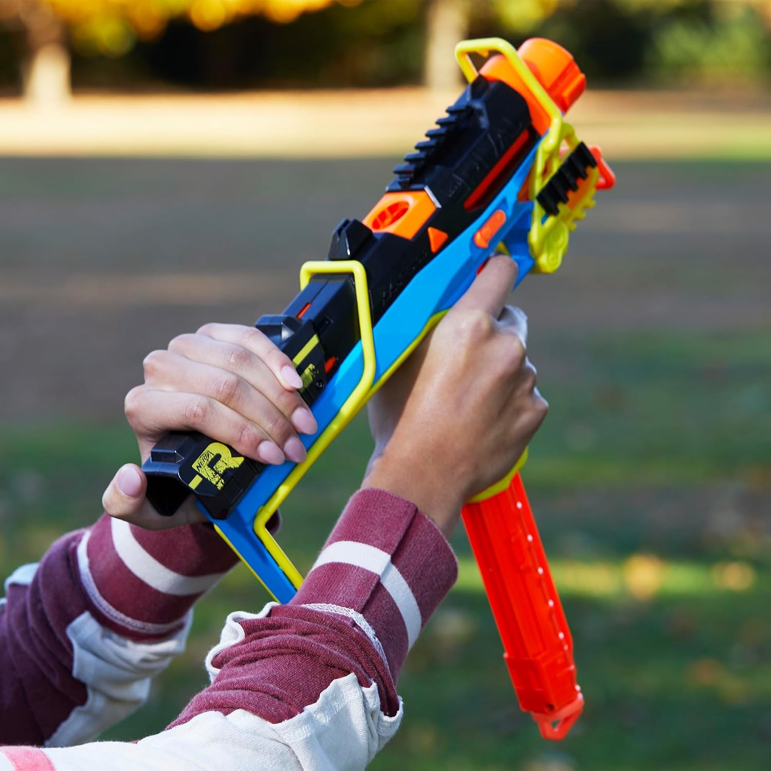 image:imageNerf Rival Mirage XXIV800 Blaster 10 Nerf Rival AccuRounds 2 Ways to Load 8 Round Removable Magazine Pump Action Priming Gifts for Teensyouth large 1113