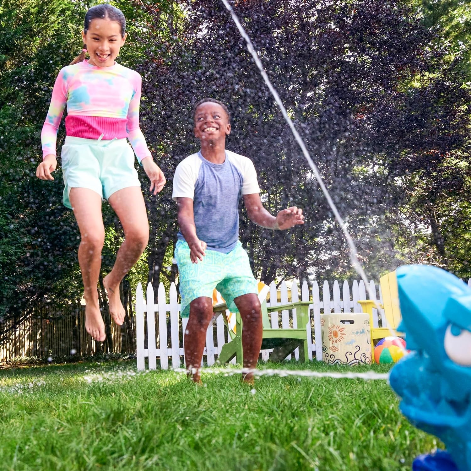 image:imageNerf Super Soaker Hop amp Chomp Water Toy Sprays Streams of Water Chomping Jaws Attaches to Garden Hose Kids Outdoor Sprinkler Toys Ages 3